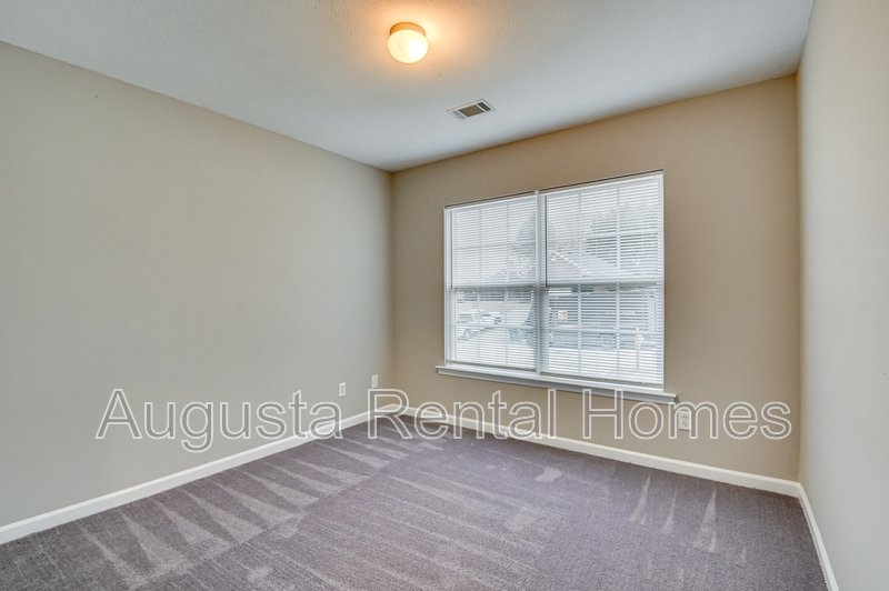 4866 Orchard Hill Drive property image