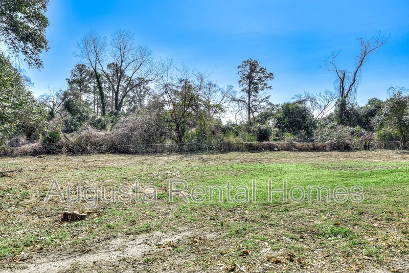 2000 Coleman Court property image