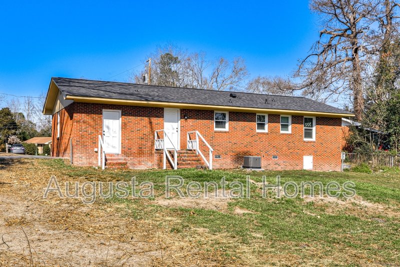 2000 Coleman Court property image