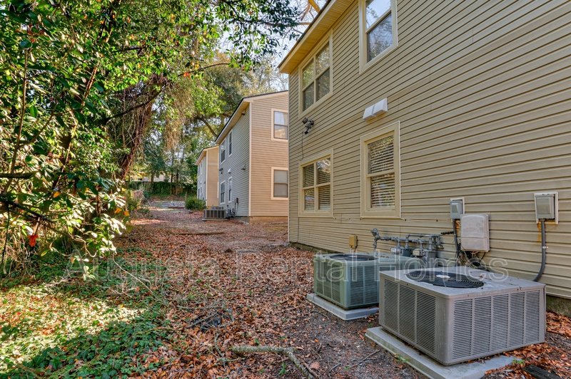 1402 Johns Road - A property image