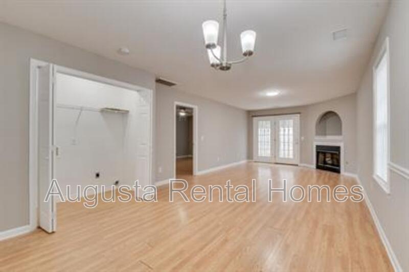 102 Kelly Drive property image