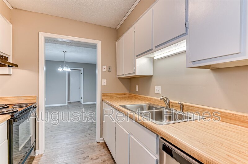 3033 Old Powderhouse Road - C2 property image