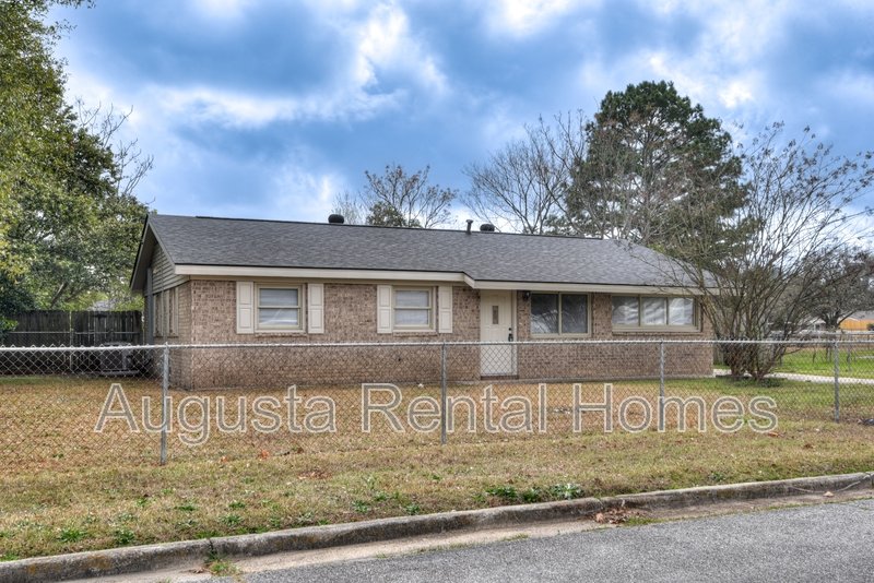 3330 Young Forest Drive property image