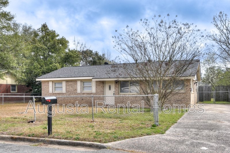 3330 Young Forest Drive property image