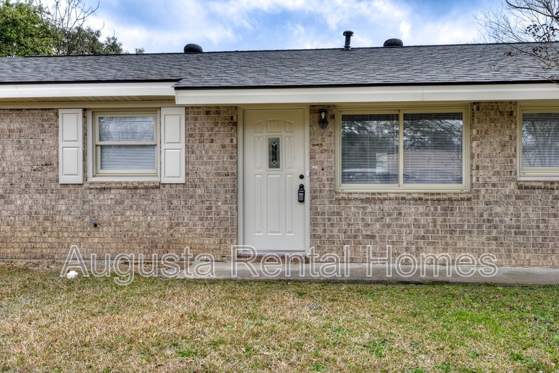 3330 Young Forest Drive property image