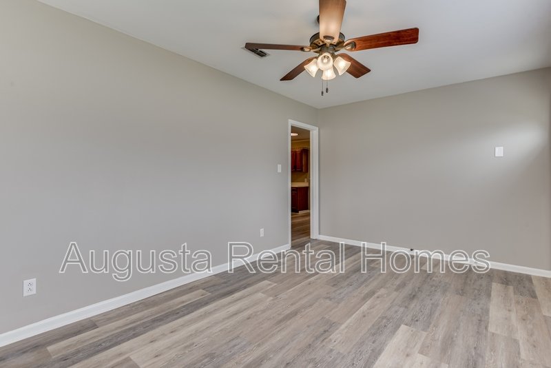 3330 Young Forest Drive property image