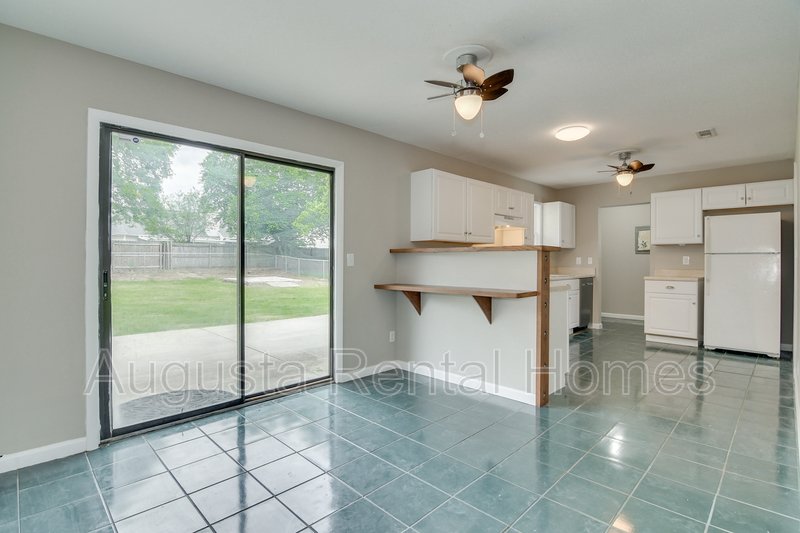 3327 Westcliffe Court property image