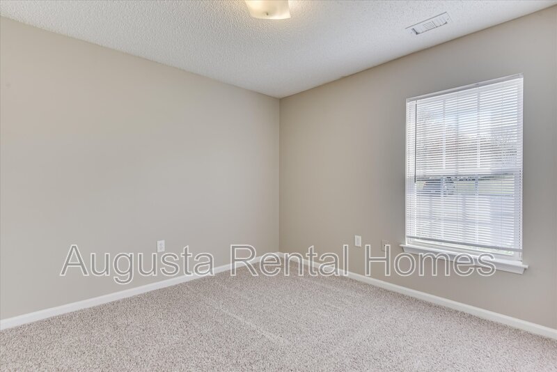 320 Peachtree Street - 320-1 property image