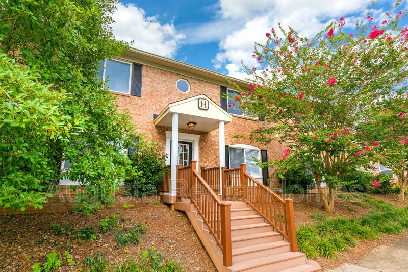 2905 Arrowhead Drive - H4 property image