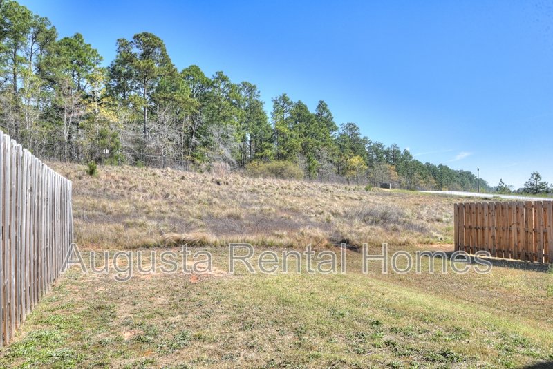 818 Quaint Parish Circle property image