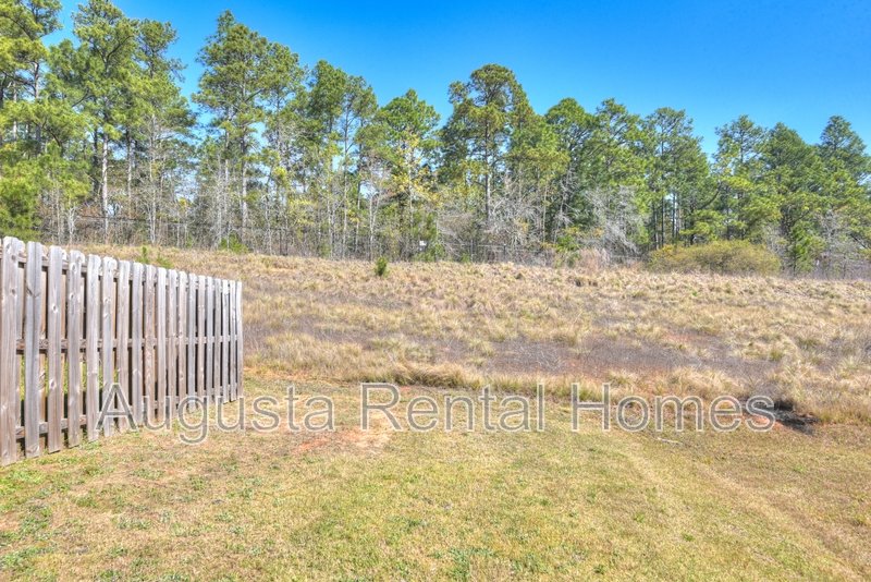 818 Quaint Parish Circle property image