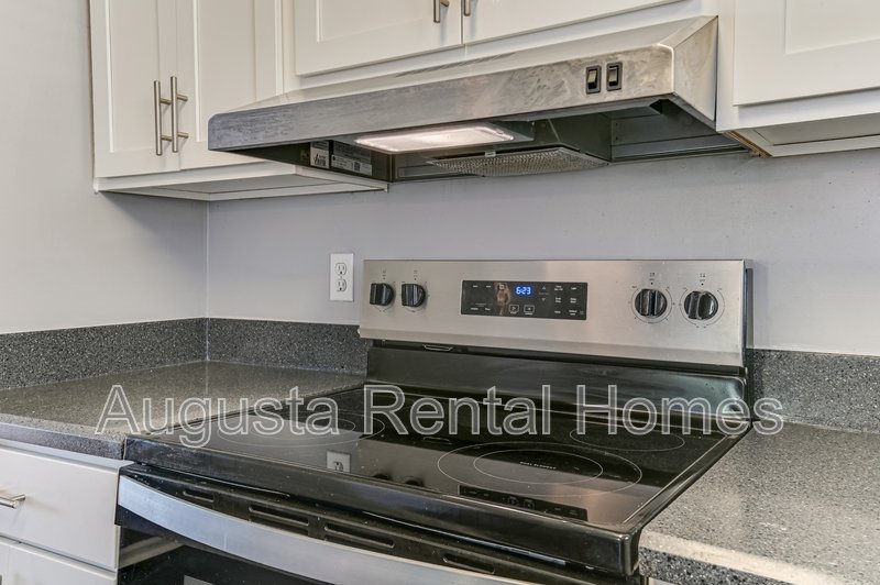 259 Hillwood Court property image