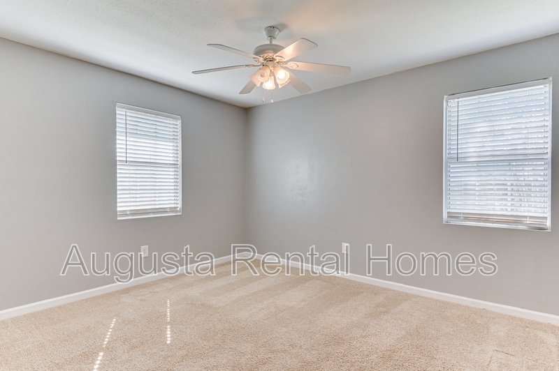 259 Hillwood Court property image