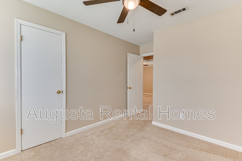 259 Hillwood Court property image