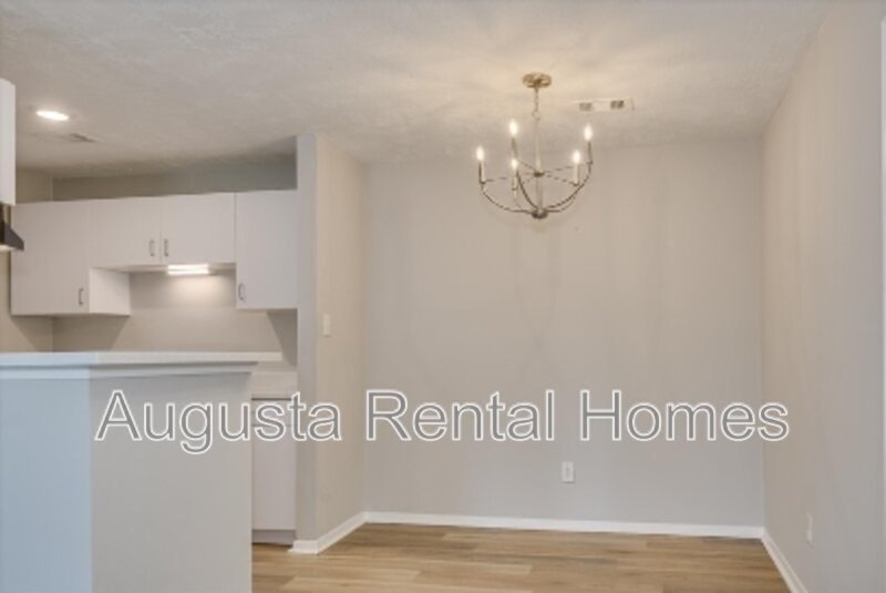 2515 Center West Parkway - 10N property image