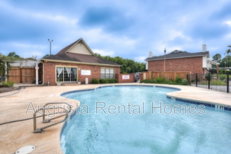 2515 Center West Parkway - 10N property image