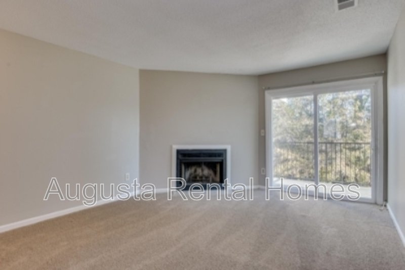 2820A Thomas Lane property image