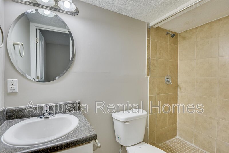 2905 Arrowhead Drive - D3 property image