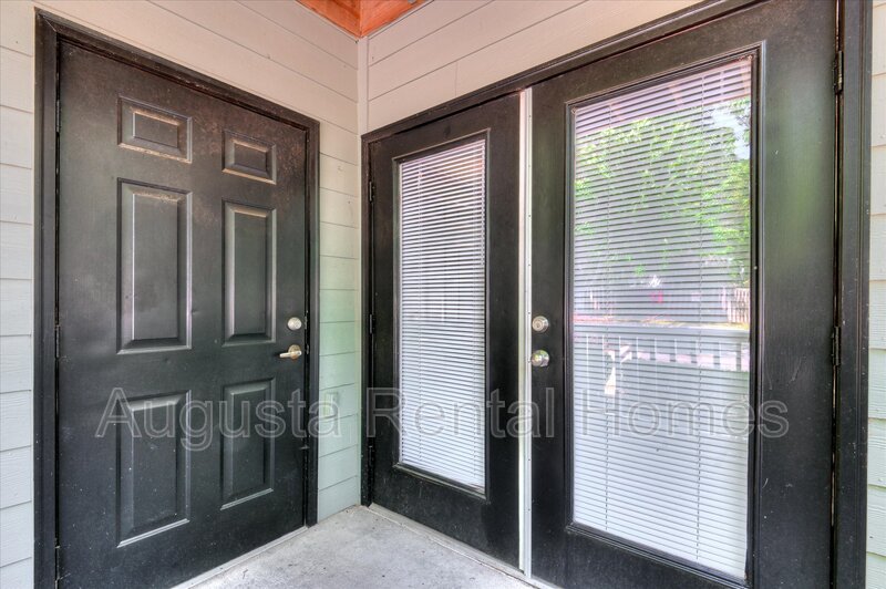 320 Peachtree Street - 325-4 property image