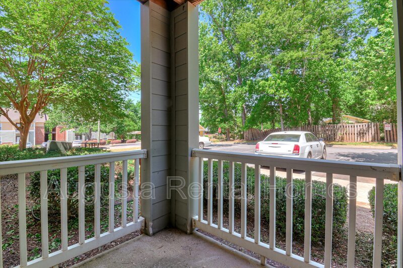 320 Peachtree Street - 325-4 property image