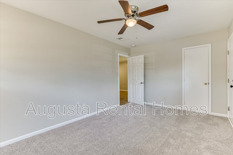 329 East View Drive property image