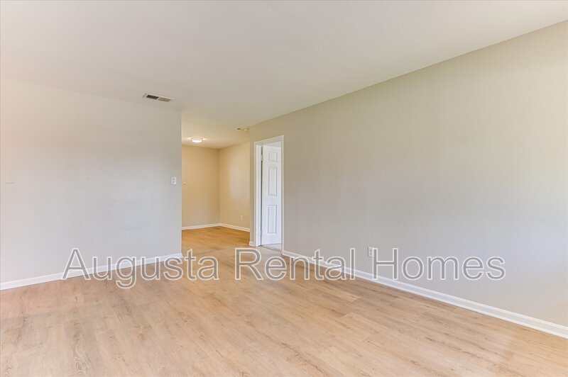 329 East View Drive property image