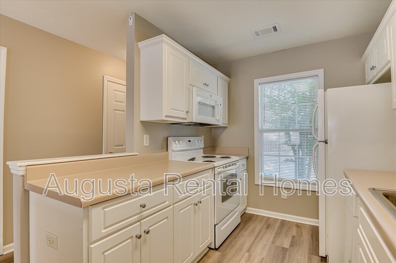 7002 Reagan Circle - 1 property image