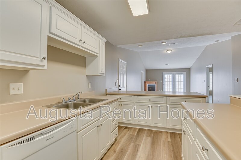 7002 Reagan Circle - 1 property image