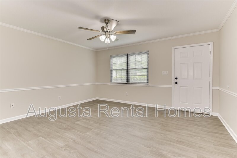 204-1/2 West Buena Vista Avenue - 1 property image