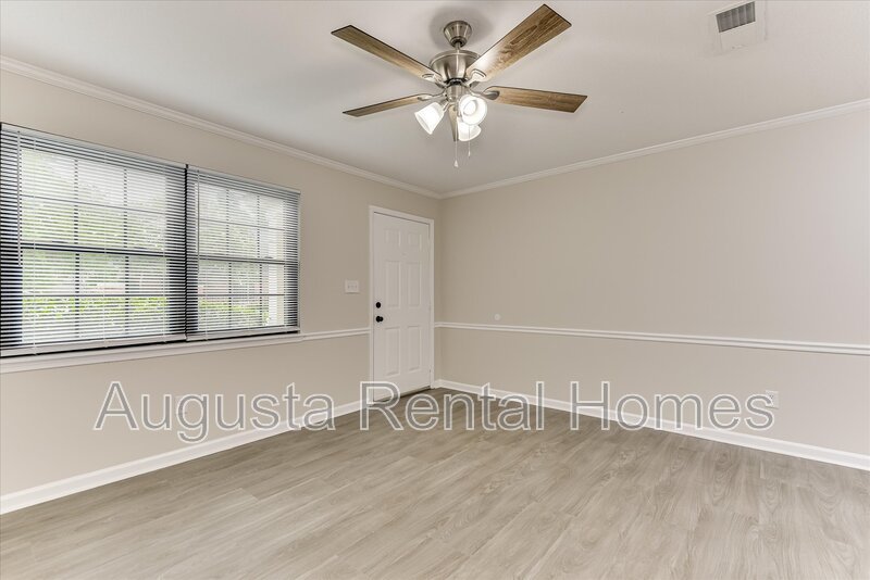 204-1/2 West Buena Vista Avenue - 1 property image