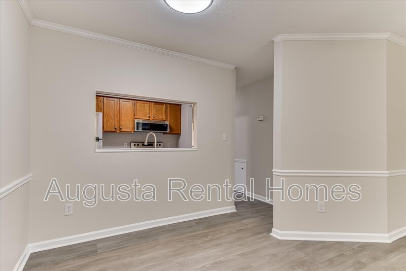 204-1/2 West Buena Vista Avenue - 1 property image