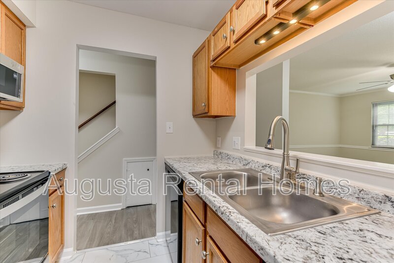 204-1/2 West Buena Vista Avenue - 1 property image