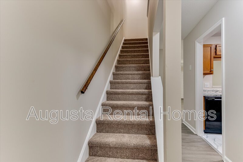 204-1/2 West Buena Vista Avenue - 1 property image