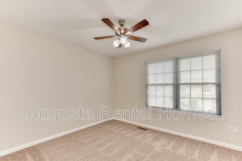 204-1/2 West Buena Vista Avenue - 1 property image