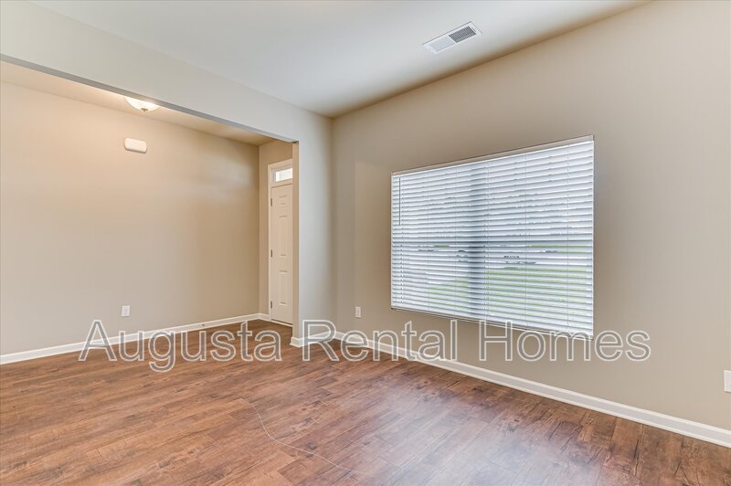 5060 Vine Lane property image
