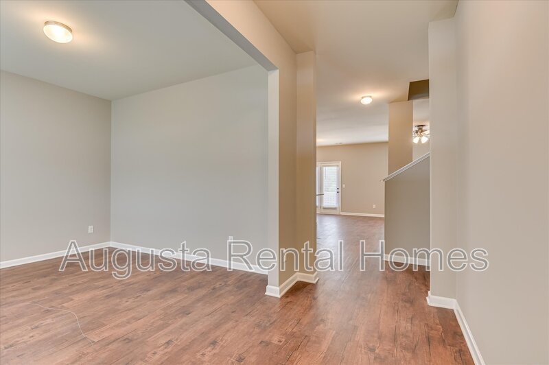 5060 Vine Lane property image