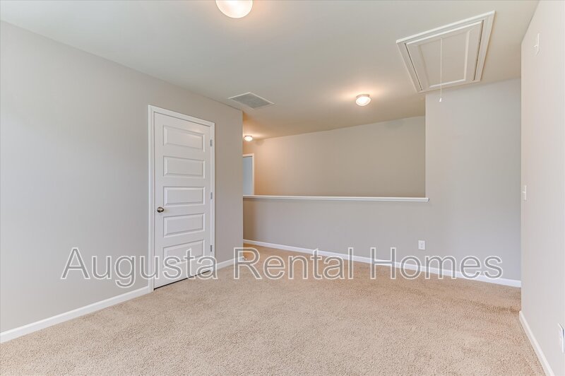5060 Vine Lane property image