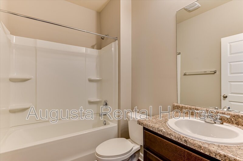 5060 Vine Lane property image