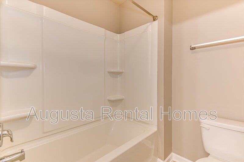 5060 Vine Lane property image