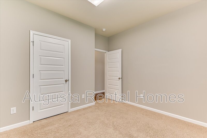 5060 Vine Lane property image