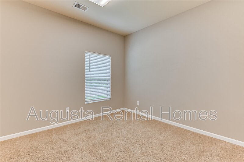 5060 Vine Lane property image