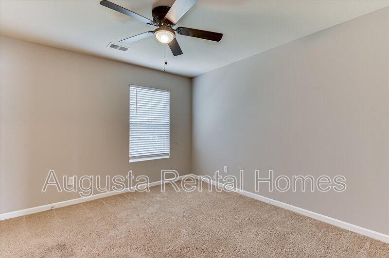 5060 Vine Lane property image
