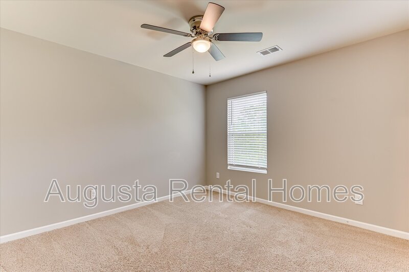 5060 Vine Lane property image