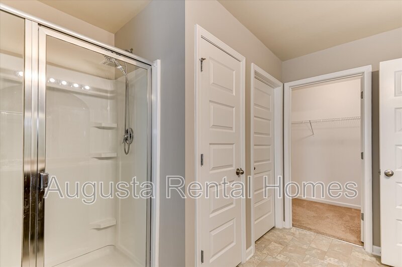 5060 Vine Lane property image