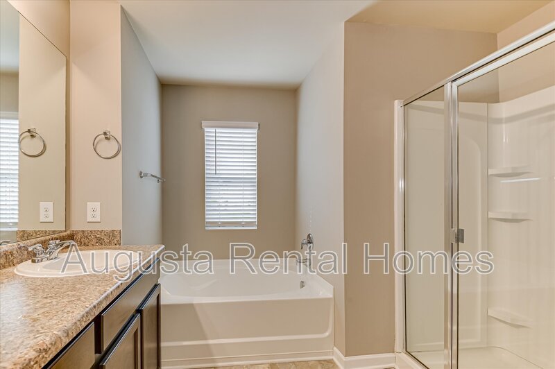 5060 Vine Lane property image