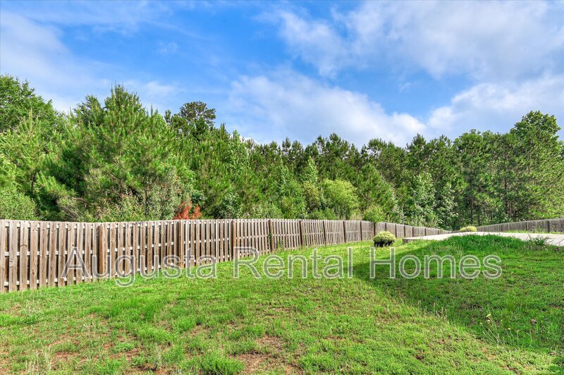 5060 Vine Lane property image