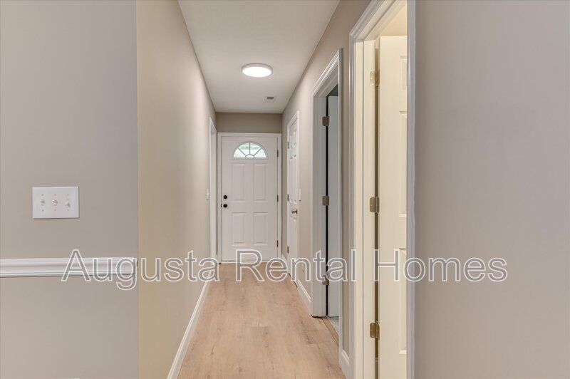 111 Kelly Drive property image