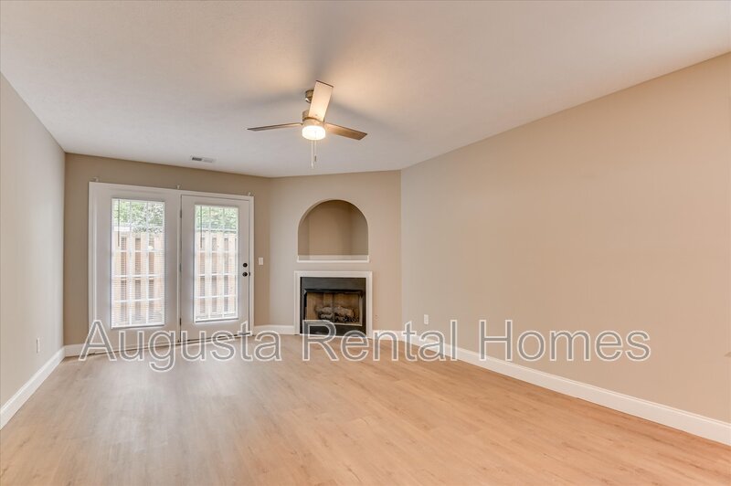 111 Kelly Drive property image
