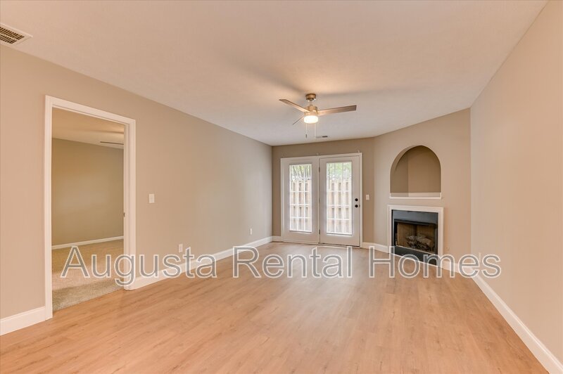 111 Kelly Drive property image