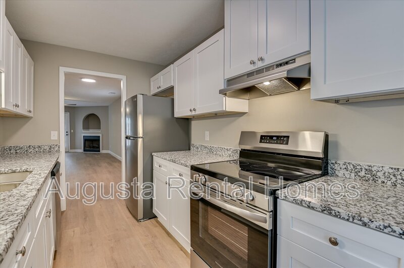 111 Kelly Drive property image